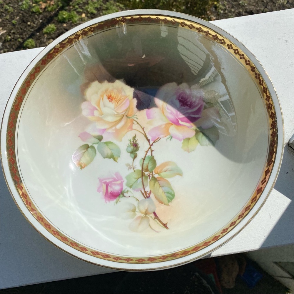 Beautiful Vintage Hand Painted Rose 10" Bowl w Gold Trim Made in Germany